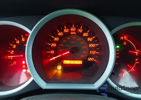 2010 Toyota Tacoma Base V6 из США, поврежденный, VIN 3TMLU4EN8AM053525